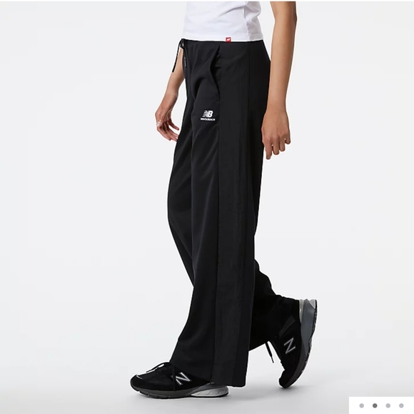 New Balance pants - Picture 2 of 4